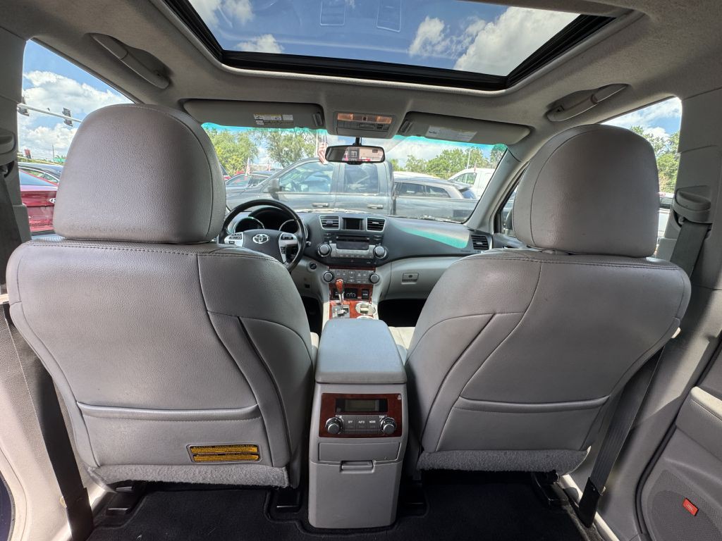2012 Toyota Highlander Image 29