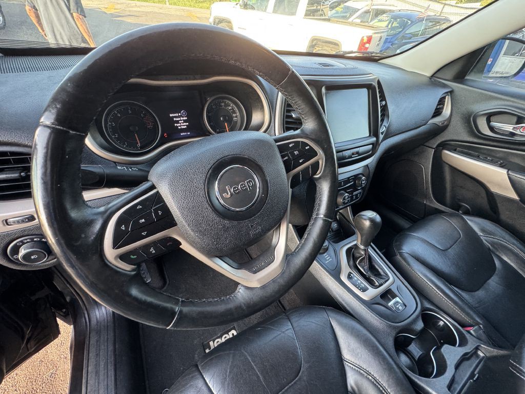 2018 Jeep Cherokee Image 24