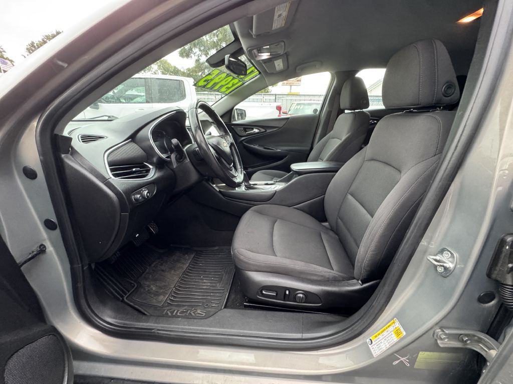2017 Chevrolet Malibu Image 26