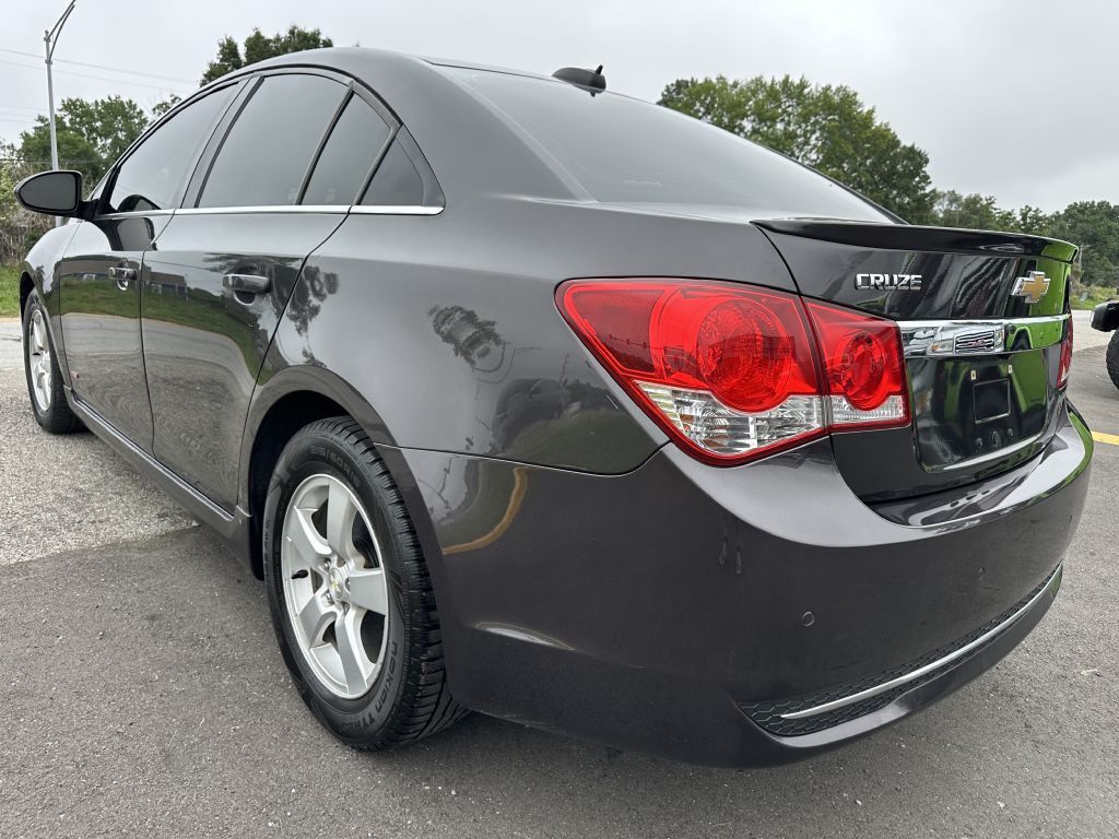 2016 Chevrolet Cruze Image 17