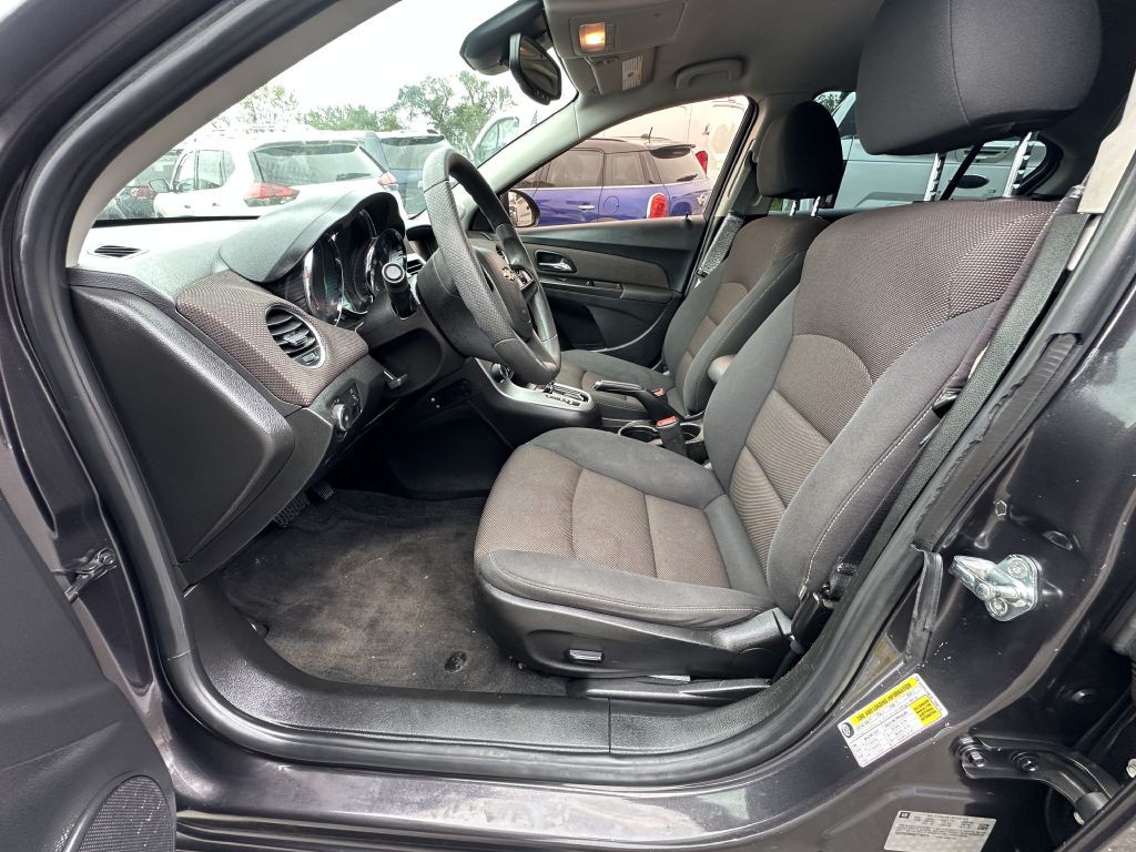 2016 Chevrolet Cruze Image 23