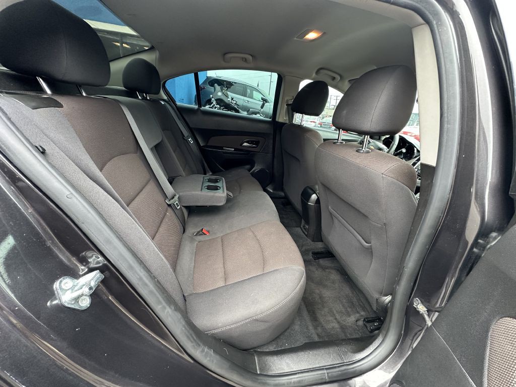 2016 Chevrolet Cruze Image 27