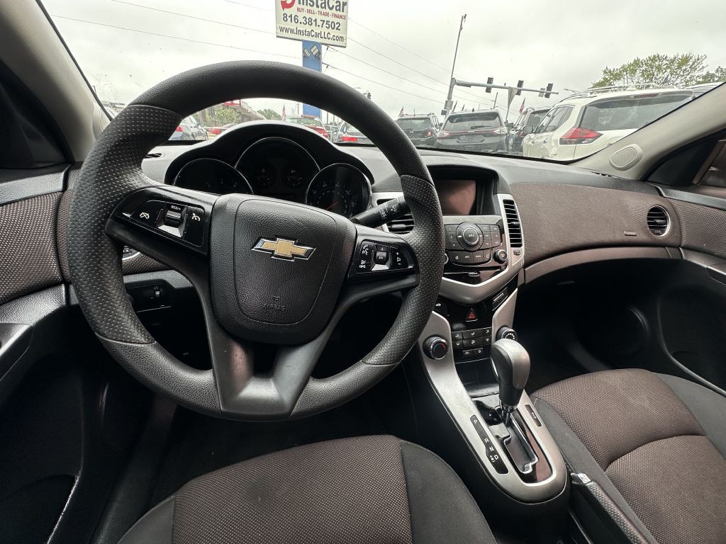 2016 Chevrolet Cruze Image 29