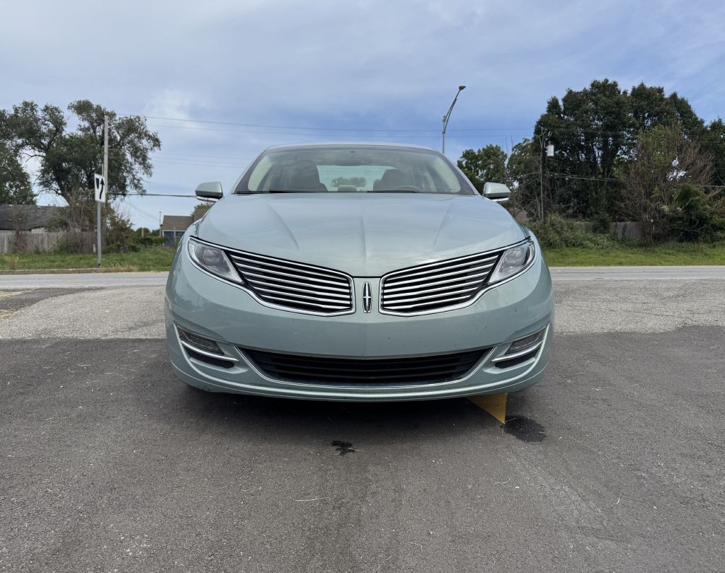 2014 Lincoln MKZ Image 4