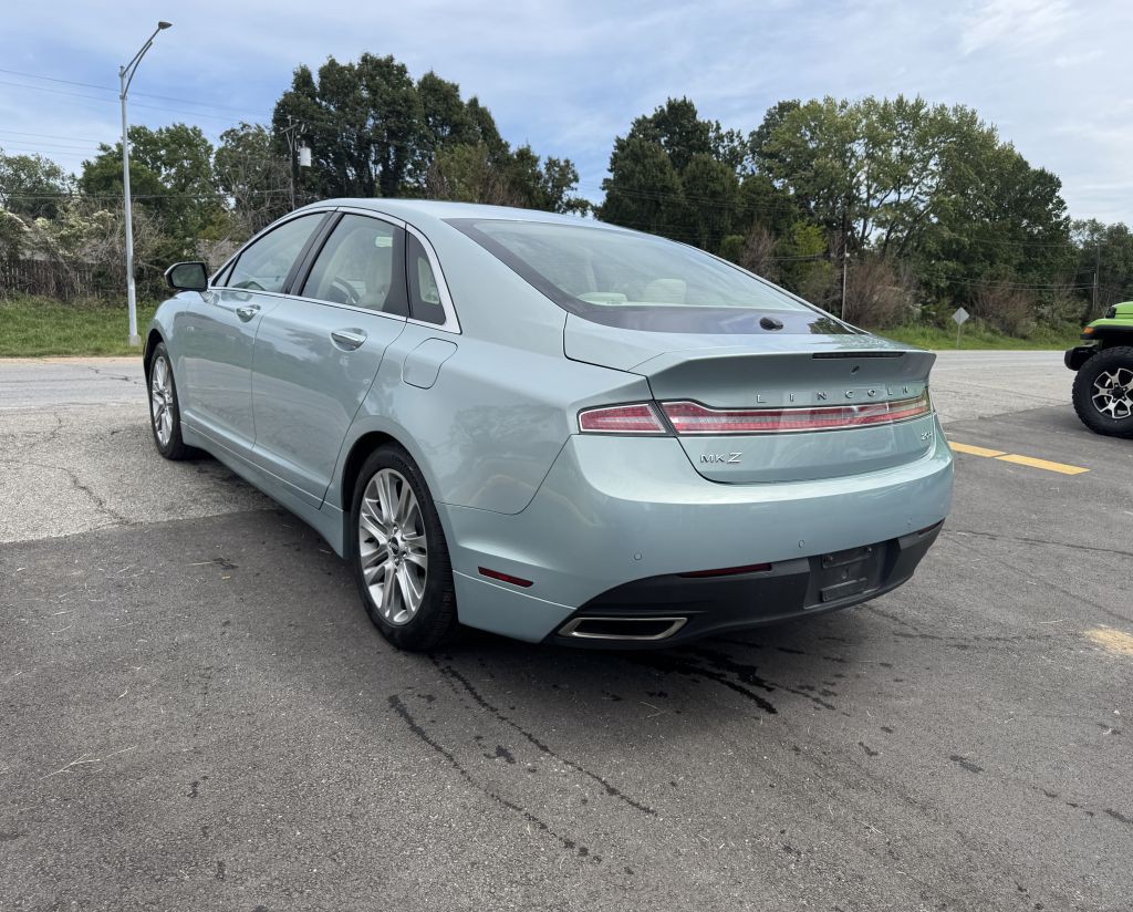 2014 Lincoln MKZ Image 12