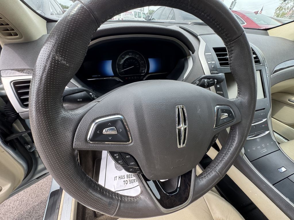 2014 Lincoln MKZ Image 30