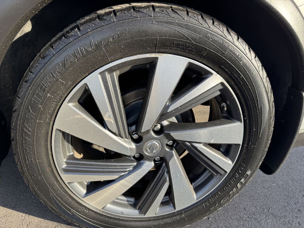 2015 Nissan Murano Image 17