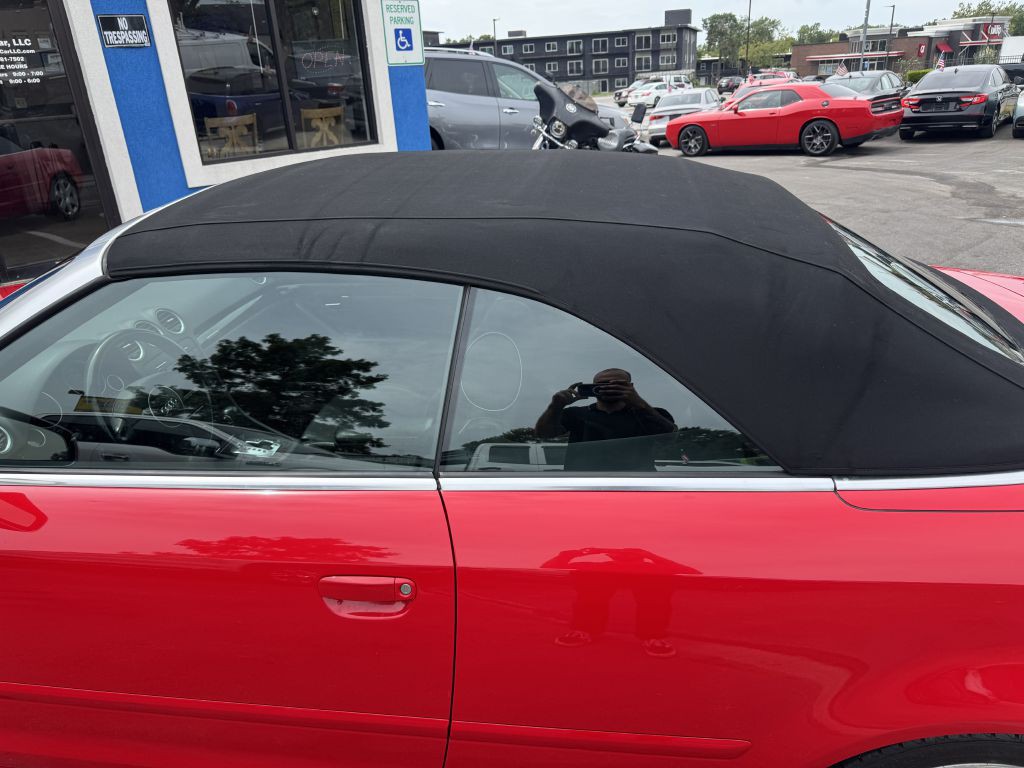 2005 Audi S4 Image 5