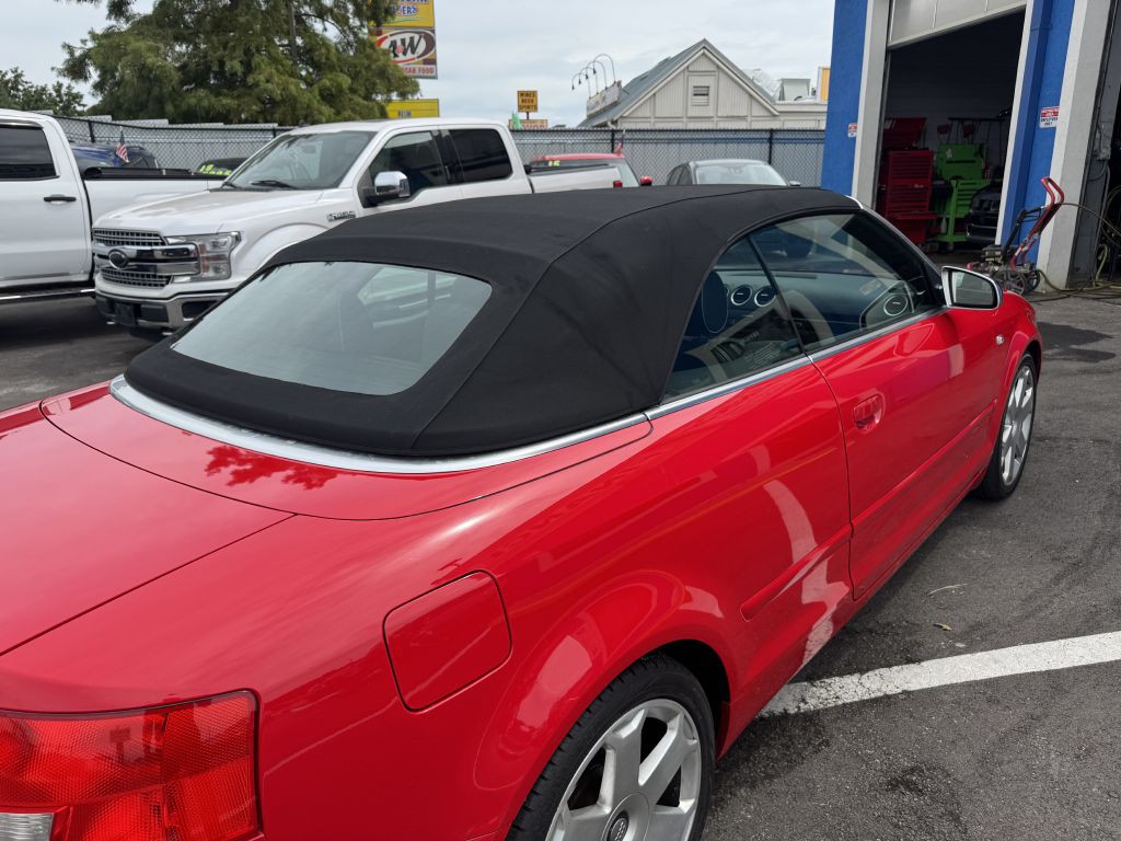 2005 Audi S4 Image 7