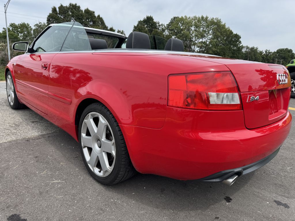 2005 Audi S4 Image 22
