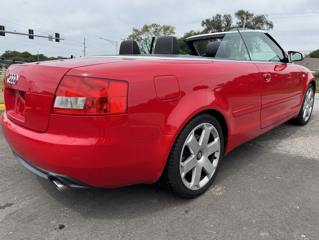 2005 Audi S4 Image 24