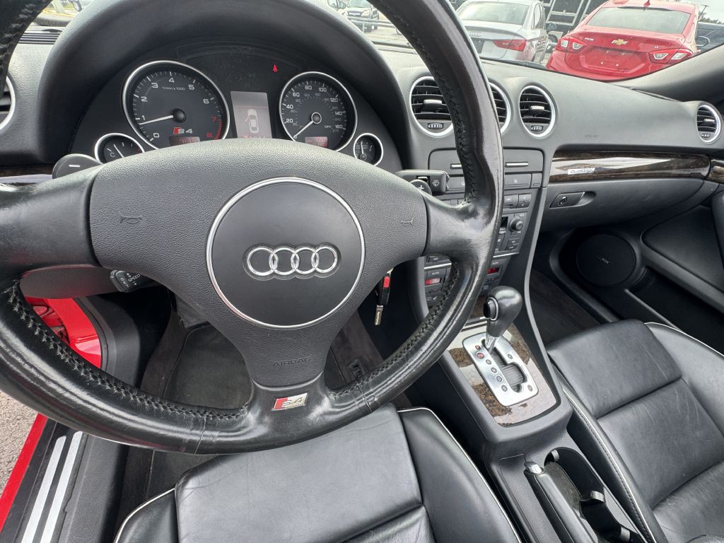 2005 Audi S4 Image 29