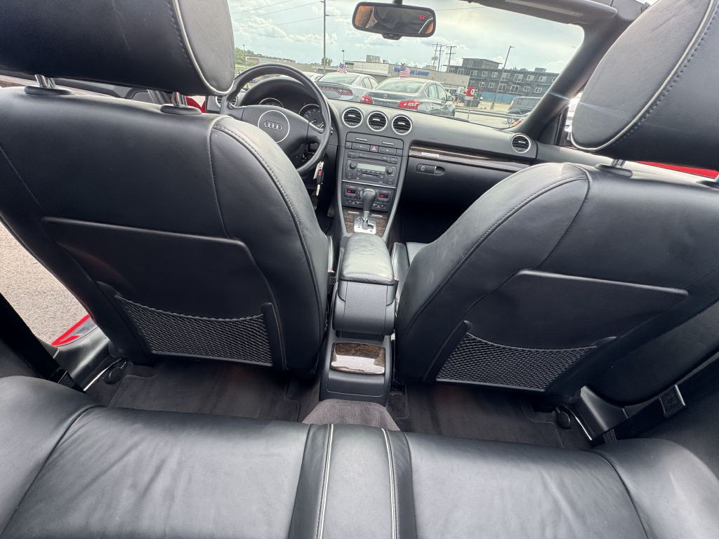2005 Audi S4 Image 30