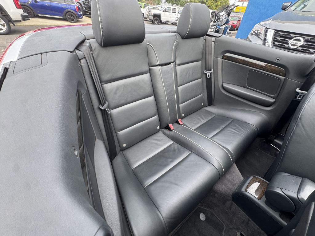 2005 Audi S4 Image 37