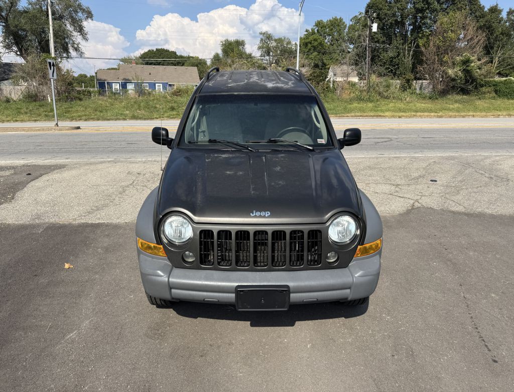 2006 Jeep Liberty Image 4