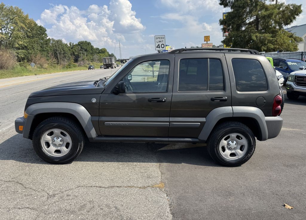 2006 Jeep Liberty Image 7