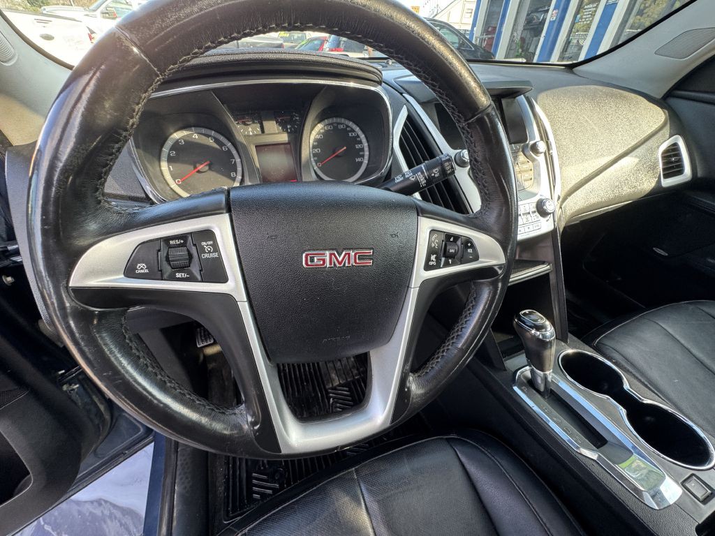 2017 GMC Terrain Image 25