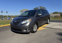 Image for 2016 Toyota Sienna XLE ID: 6853918
