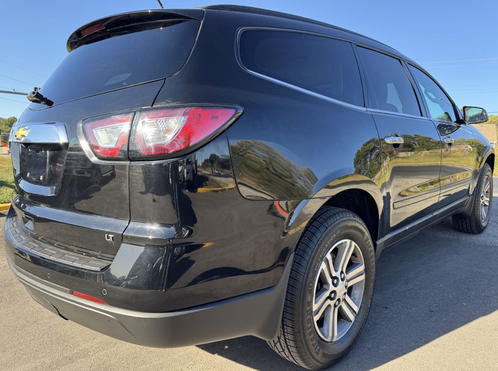 2017 Chevrolet Traverse Image 15