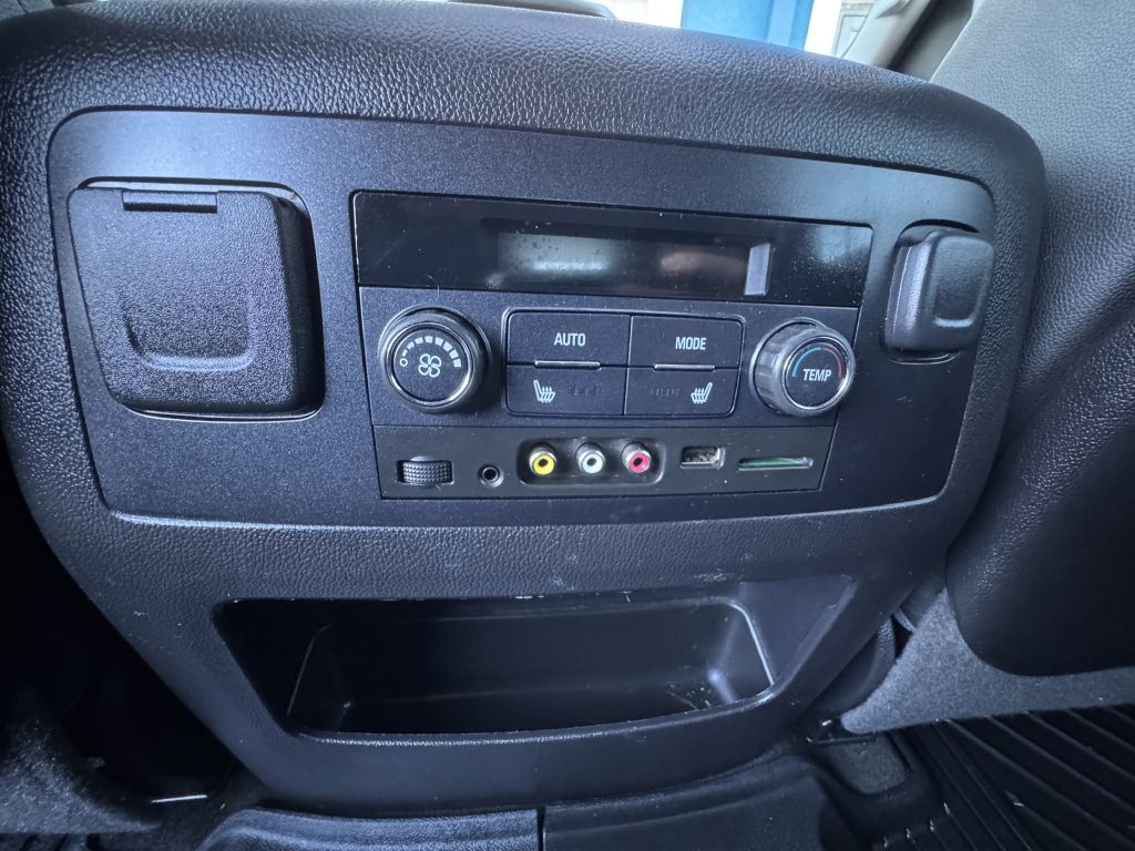 2016 Chevrolet Tahoe Image 22