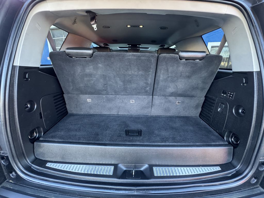 2016 Chevrolet Tahoe Image 25
