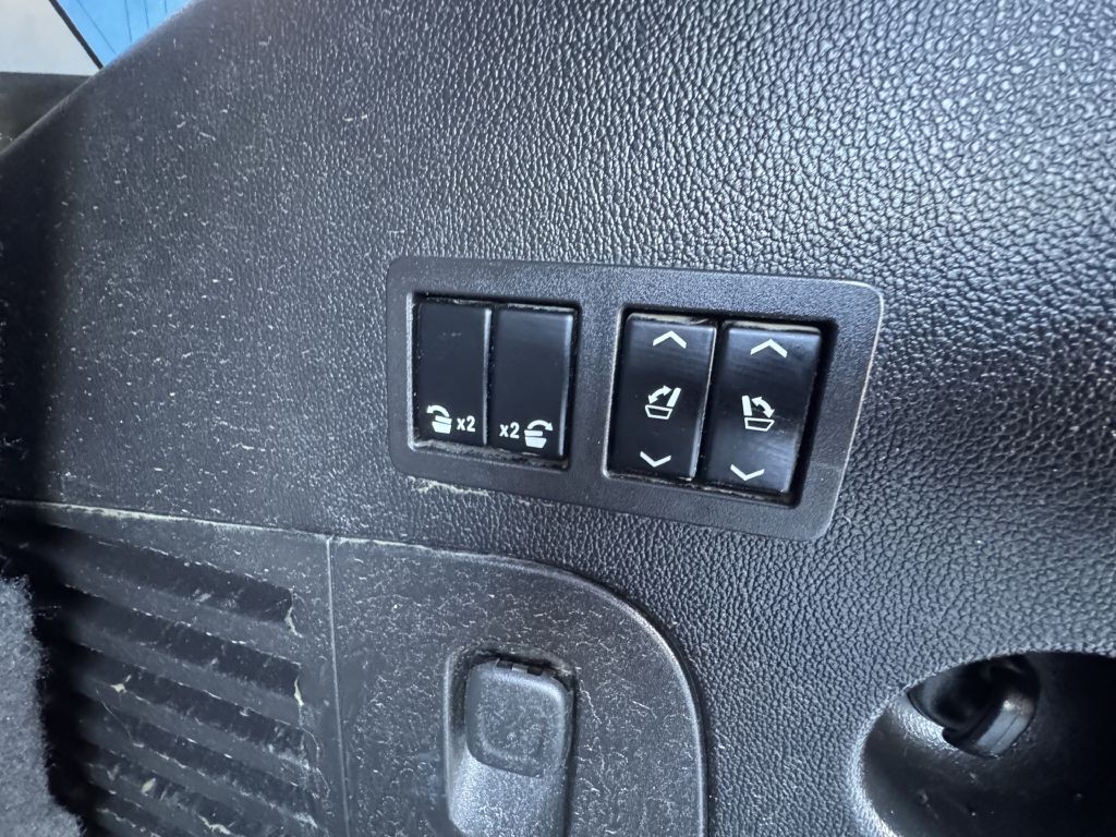 2016 Chevrolet Tahoe Image 26