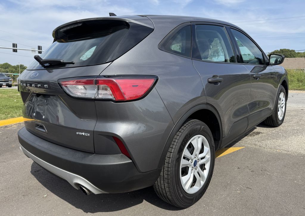 2021 Ford Escape Image 10