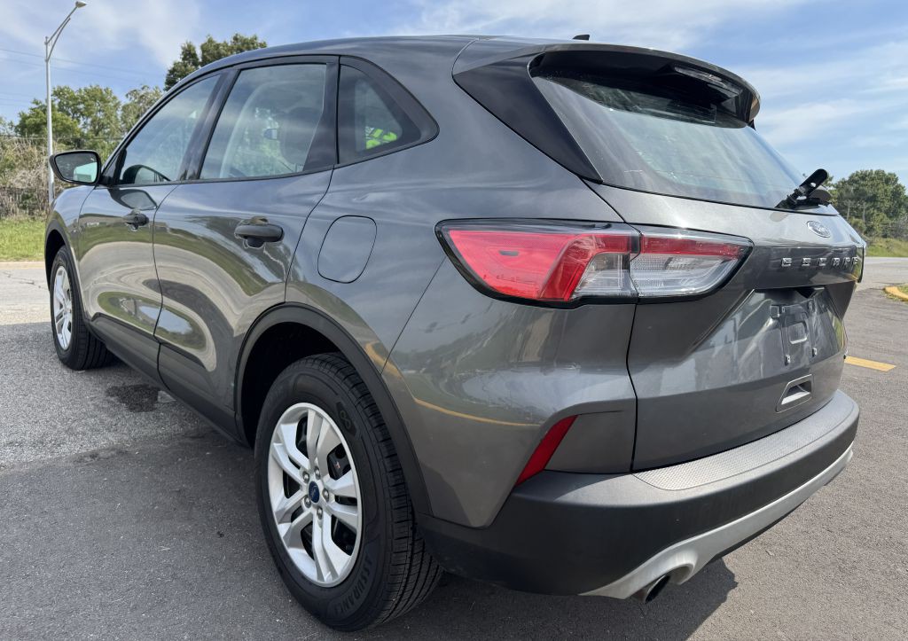 2021 Ford Escape Image 14