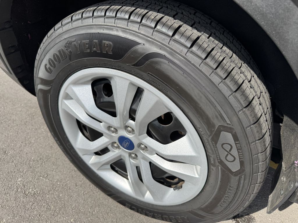 2021 Ford Escape Image 17