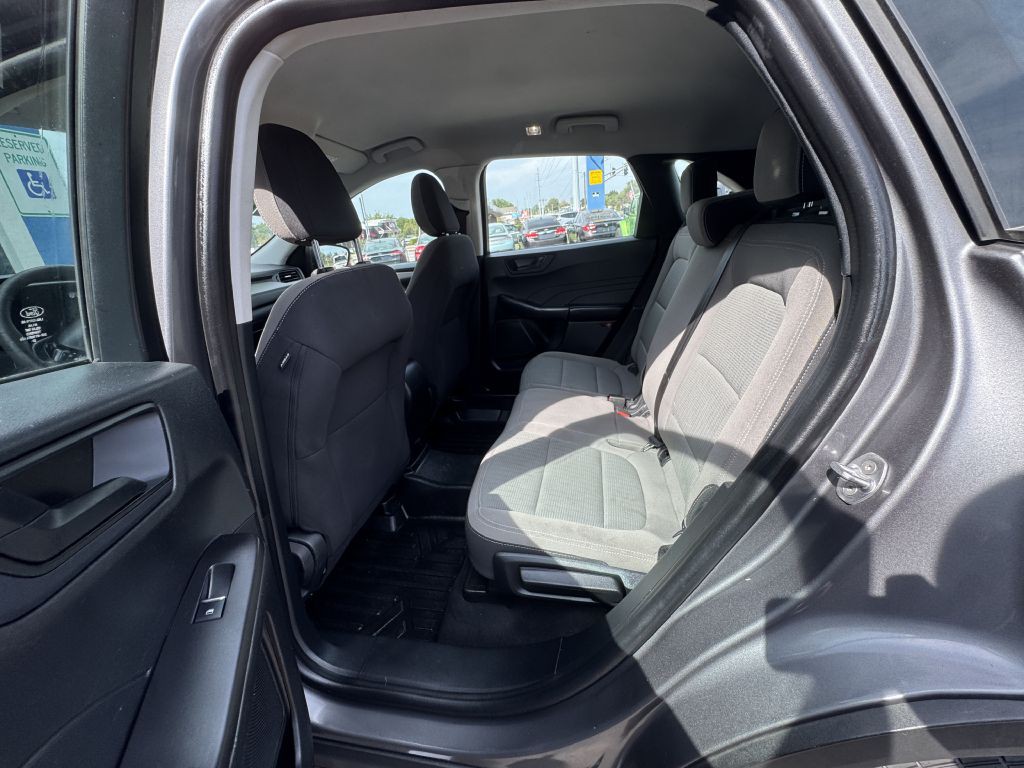 2021 Ford Escape Image 19