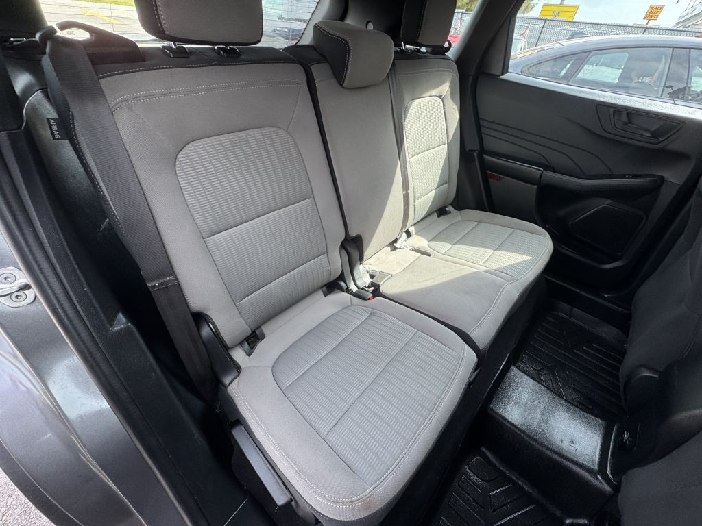 2021 Ford Escape Image 22