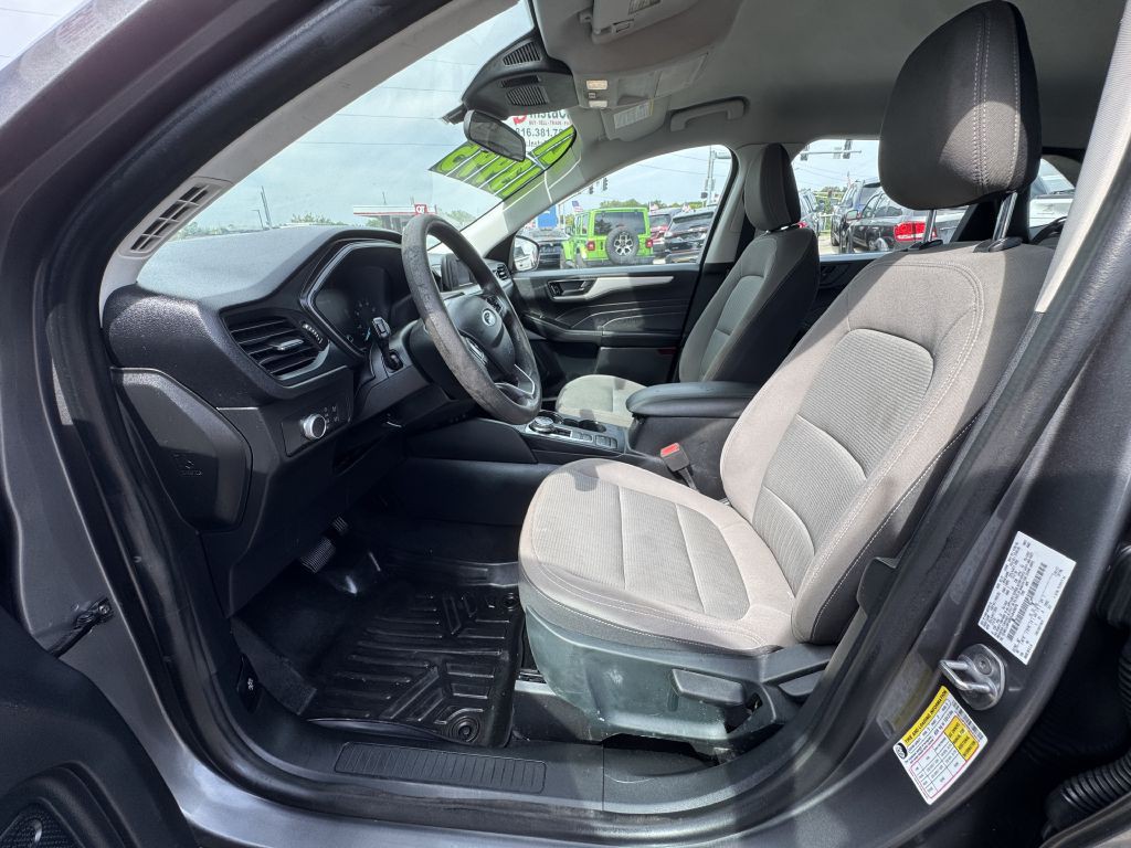 2021 Ford Escape Image 26