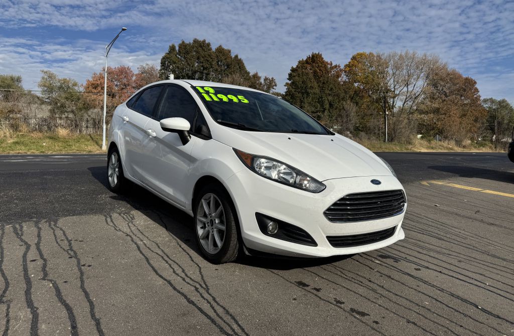 2019 Ford Fiesta Image 1