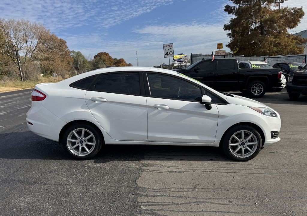 2019 Ford Fiesta Image 6