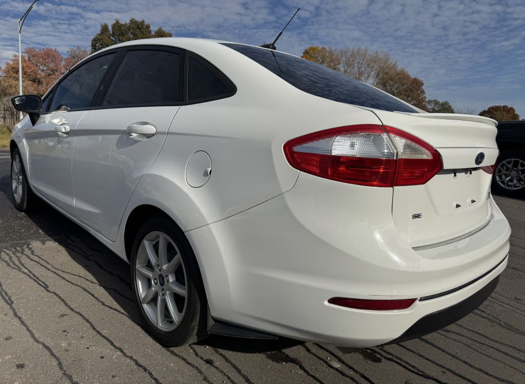 2019 Ford Fiesta Image 15