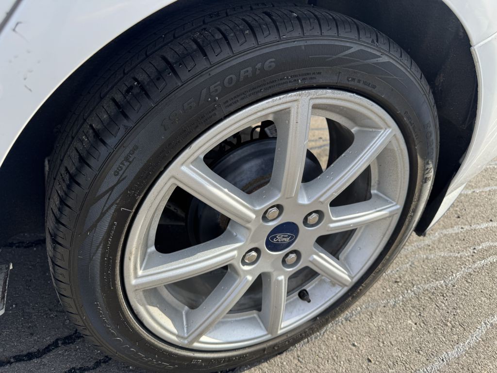 2019 Ford Fiesta Image 16