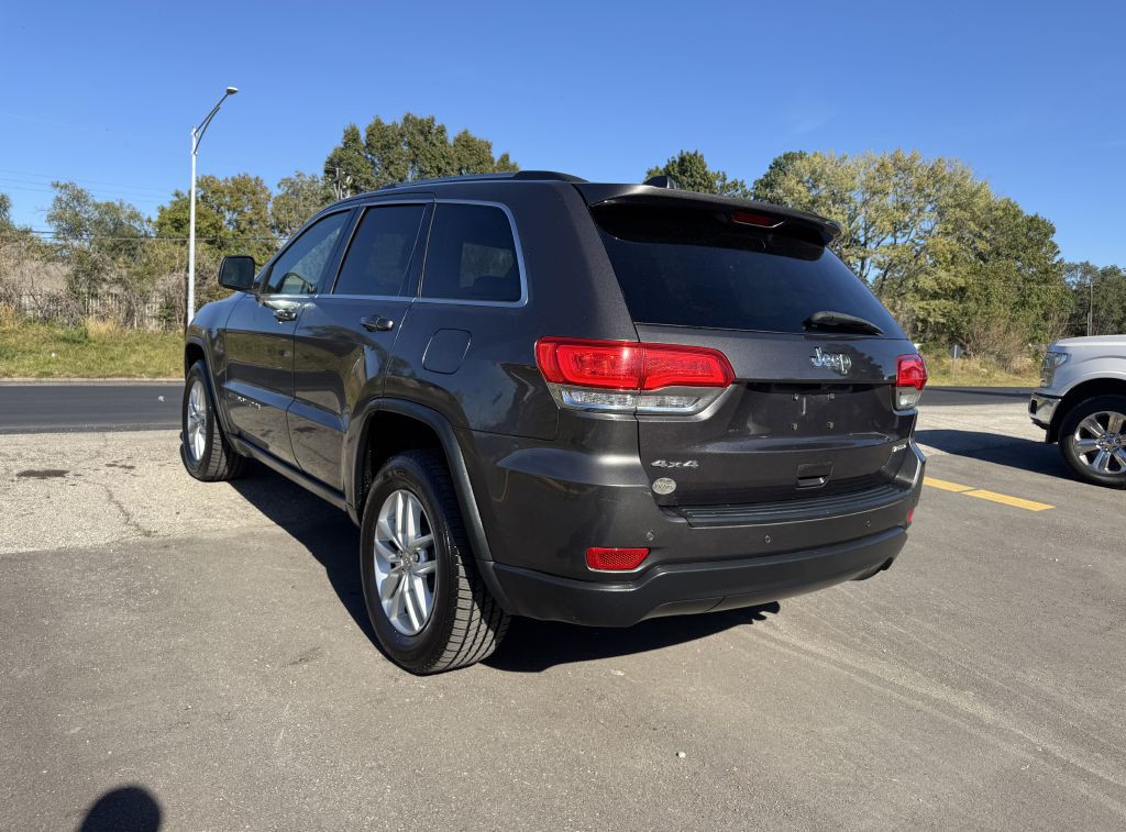 2017 Jeep Grand Cherokee Image 11