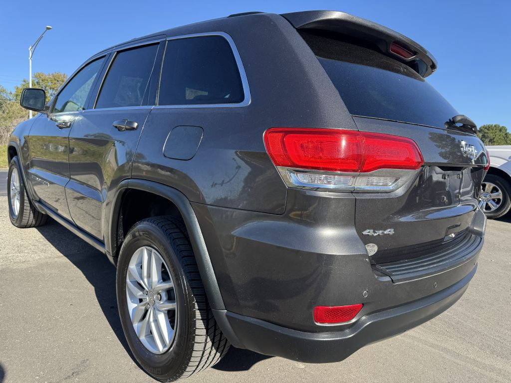2017 Jeep Grand Cherokee Image 12