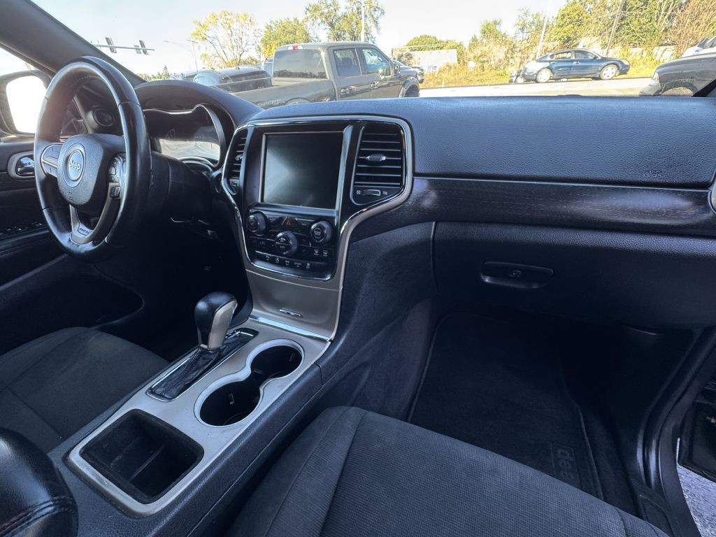 2017 Jeep Grand Cherokee Image 20