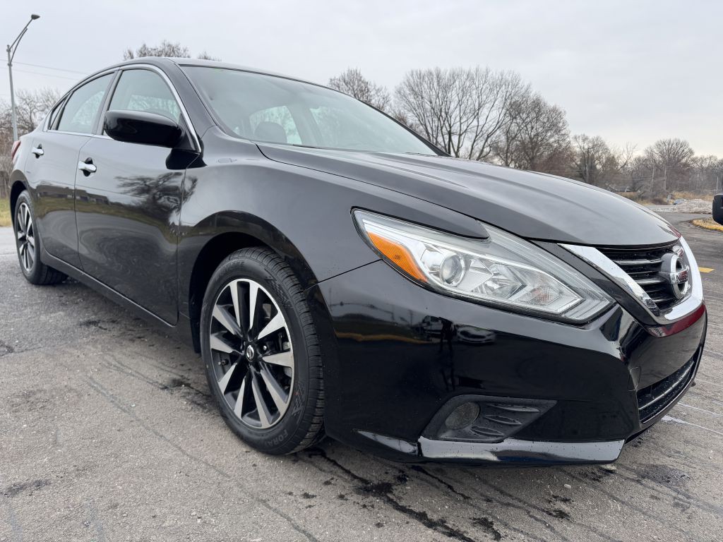 2018 Nissan Altima Image 2