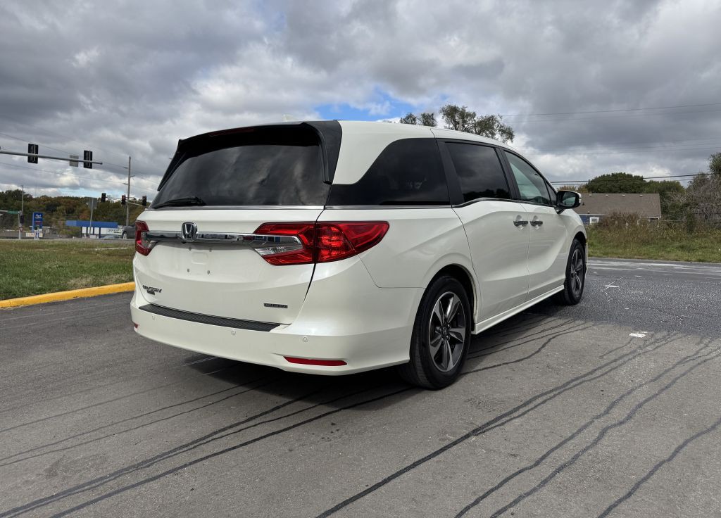 2018 Honda Odyssey Image 9
