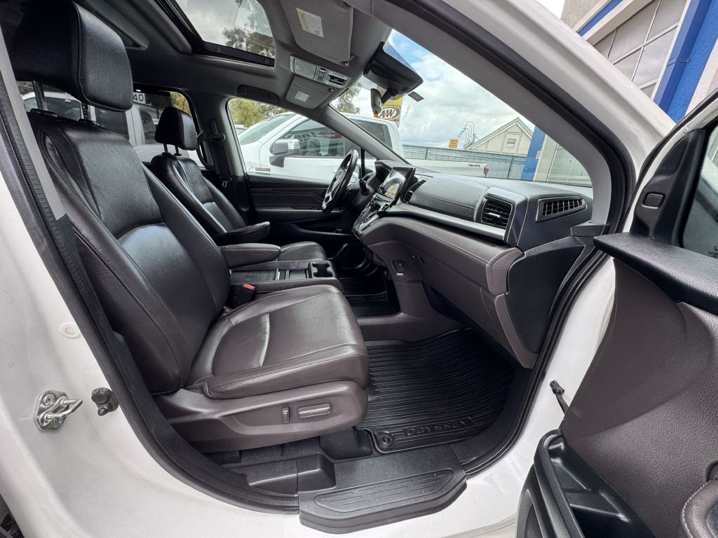 2018 Honda Odyssey Image 25