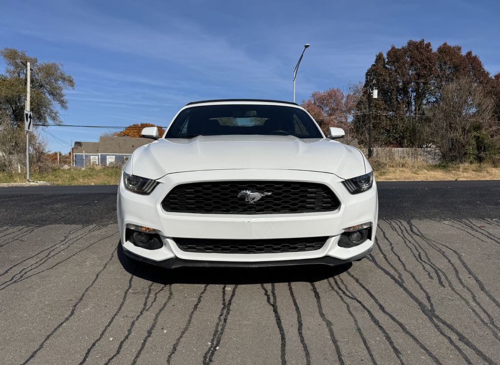 2017 Ford Mustang Image 5