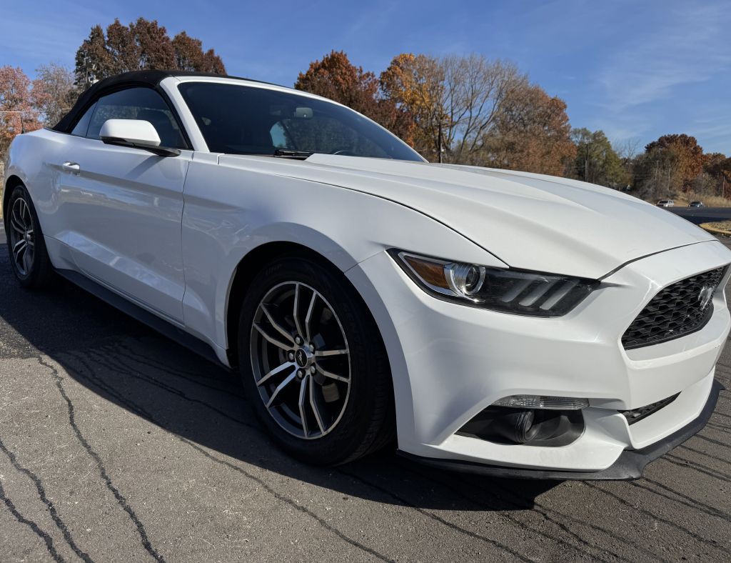 2017 Ford Mustang Image 8