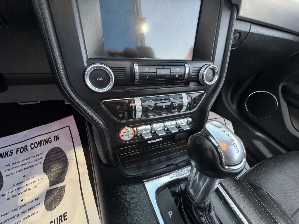 2017 Ford Mustang Image 26