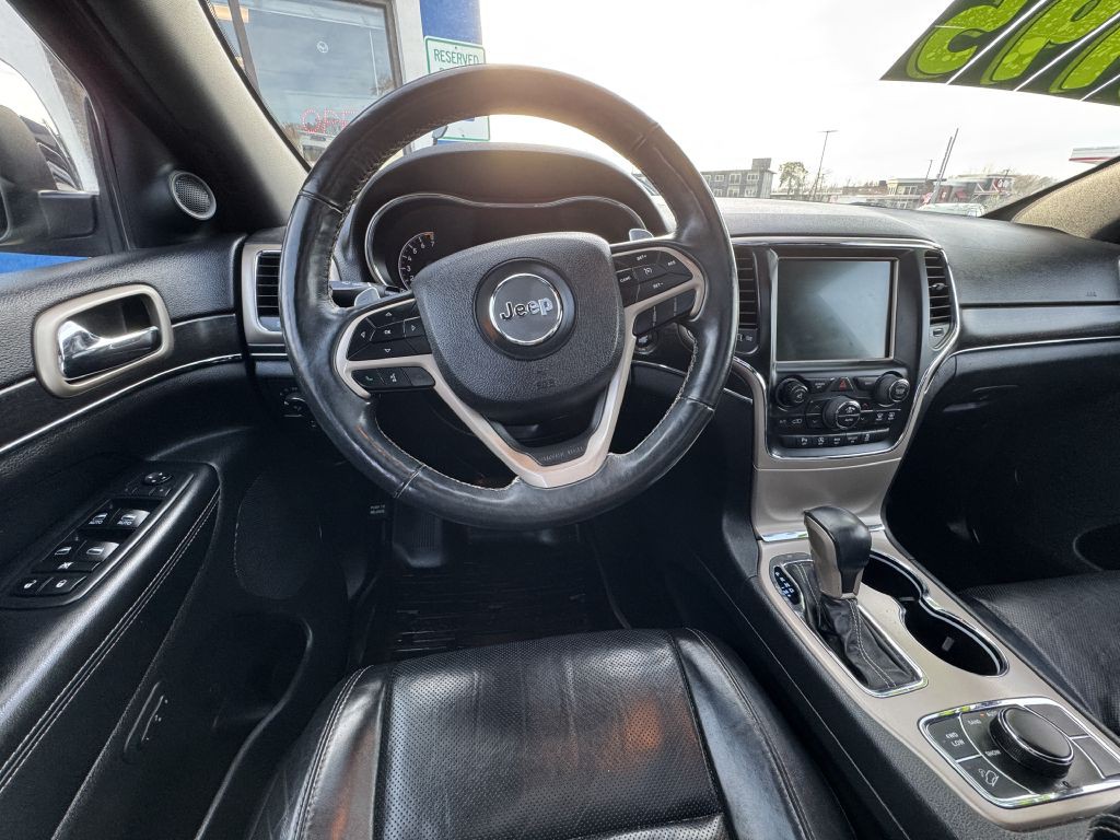 2017 Jeep Grand Cherokee Image 25
