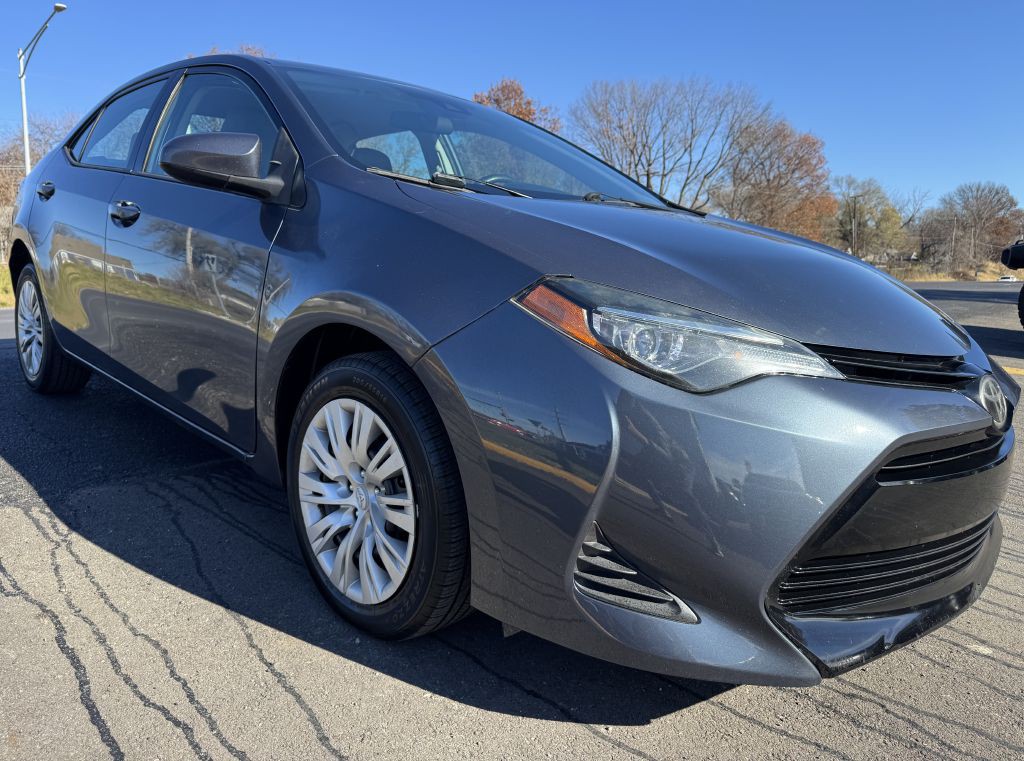 2017 Toyota Corolla Image 5