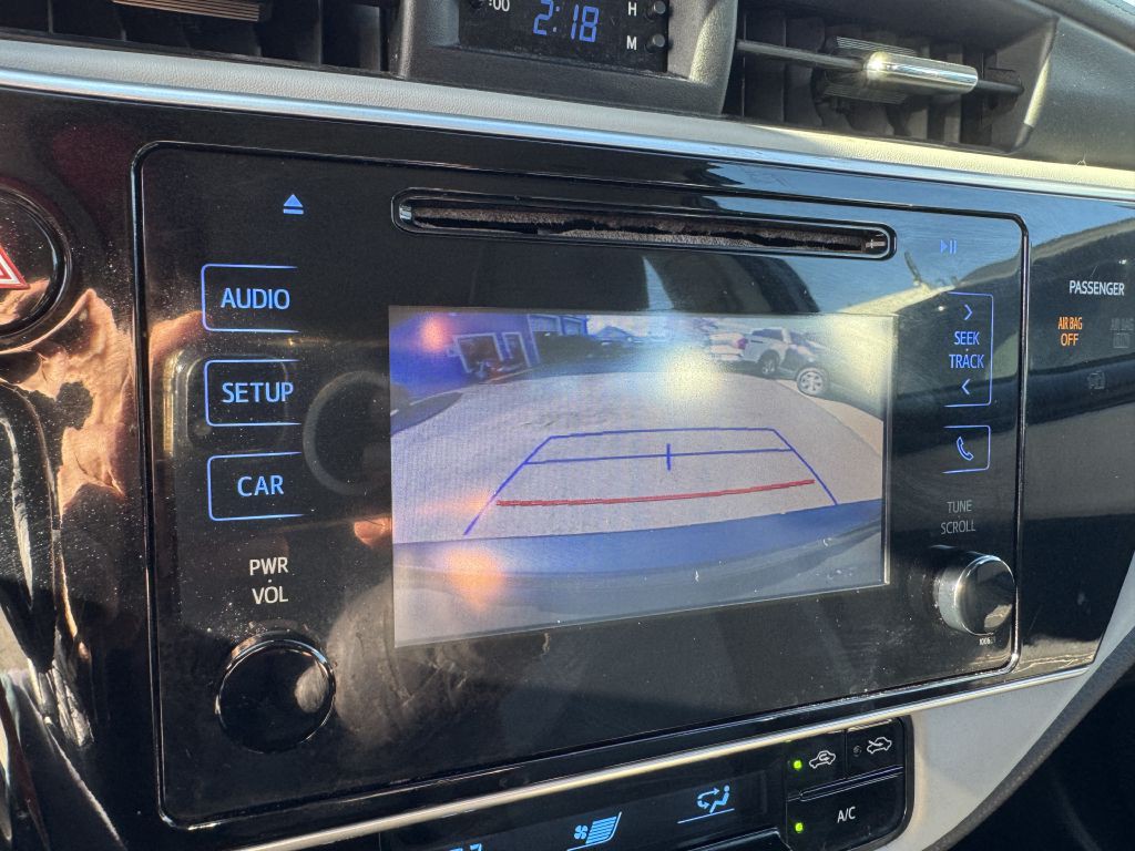 2017 Toyota Corolla Image 26