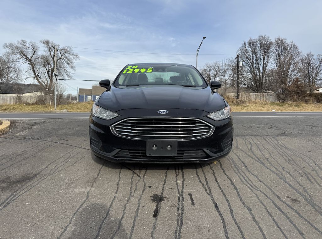 2020 Ford Fusion Image 3