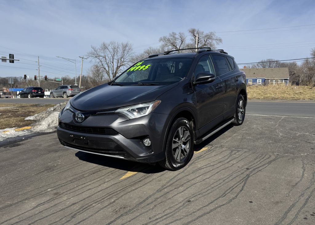 2016 Toyota Rav4 Image 2
